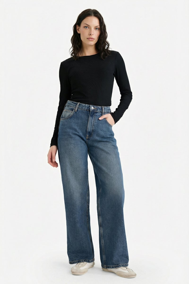 DeFacto Black Woman Slim Fit Basic Ribbed Long Sleeve T-Shirt Casual - Image 2